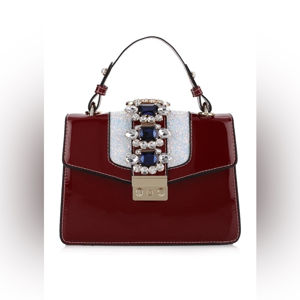 Izzy K All Decked Up Cherry Red Handbag EUC LNC